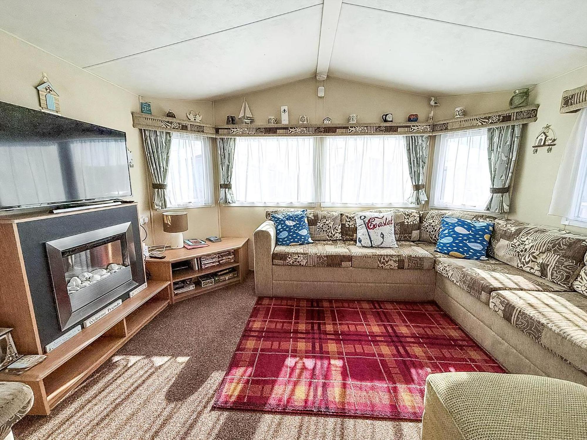 Caravan With Decking At Manor Park In Hunstanton, Sleeps 6 Ref 23045B Bagian luar foto
