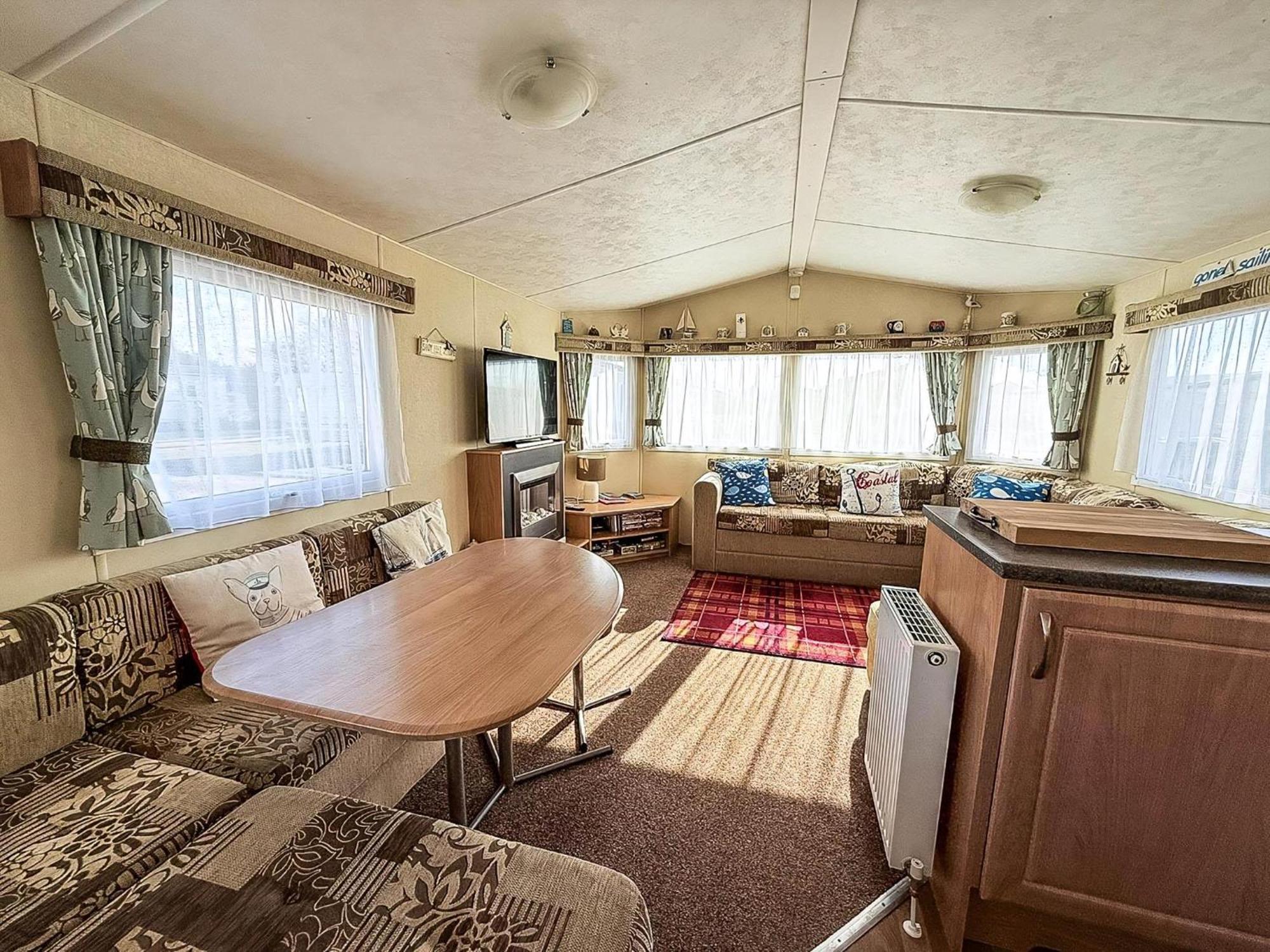 Caravan With Decking At Manor Park In Hunstanton, Sleeps 6 Ref 23045B Bagian luar foto